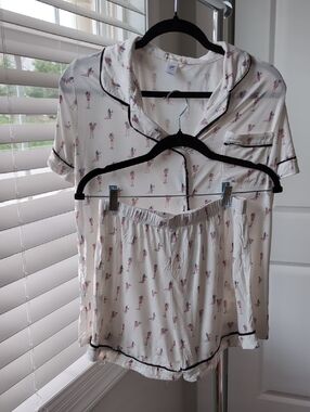 Aspen Dream Small Pajama Set With Shorts White Blue Trim